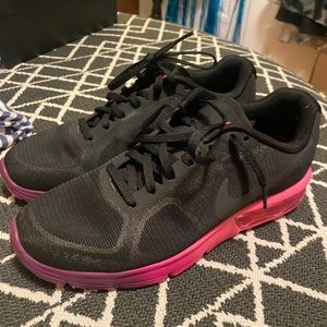 Nike AirMax Sequent size 8